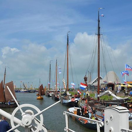Stacaravan Op 5 Sterren Vakantiepark De Kuilart Friesland Aan Het Meer Met Zwembad 5P 237 Koudum المظهر الخارجي الصورة